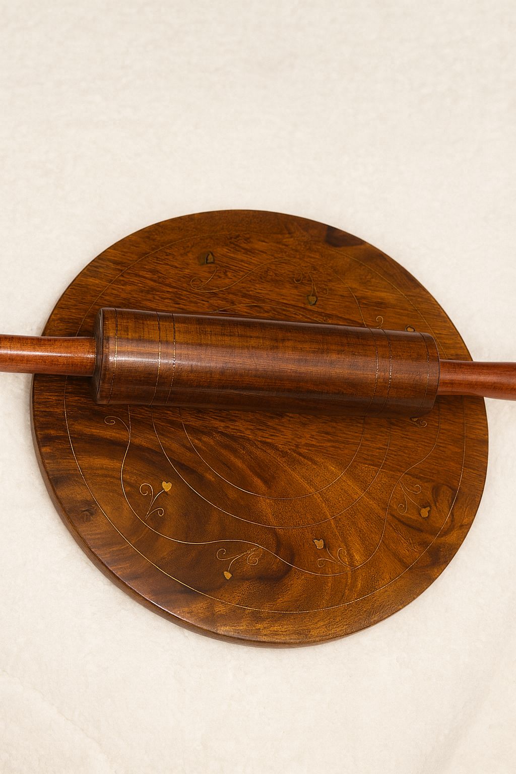 Handcrafted wooden roti rolling board and belan set with brass inlay – Chinioti Handcrafts
