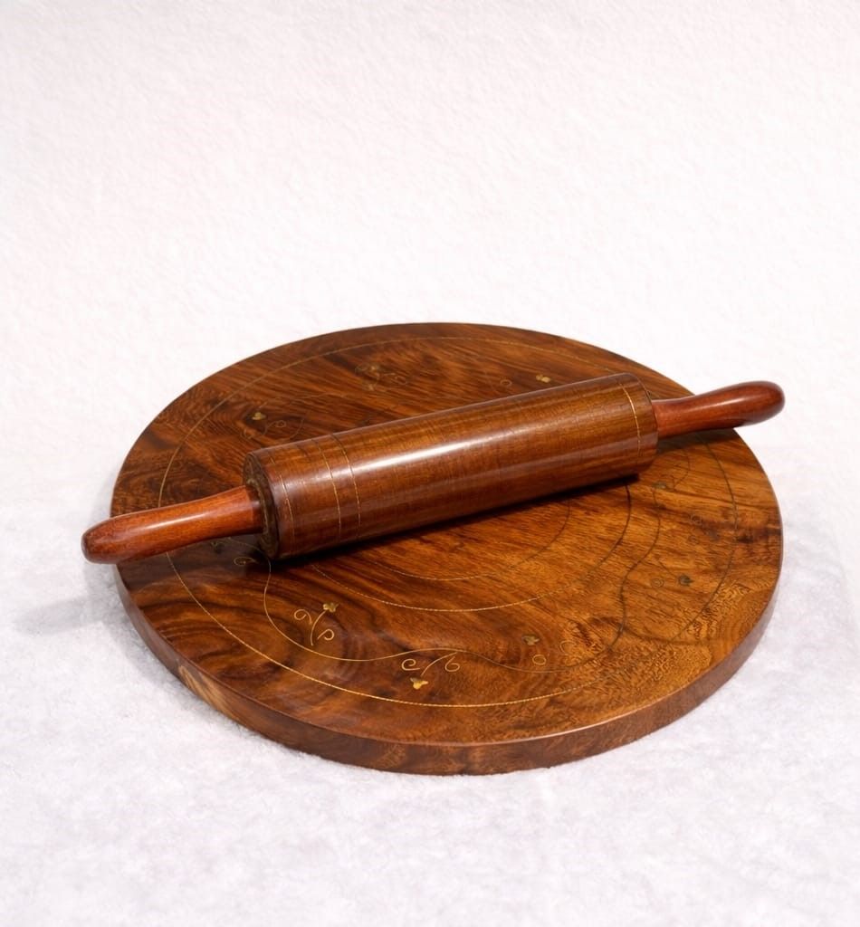 Solid wood chakla belan set featuring decorative brass inlay art – Chinioti Handcrafts